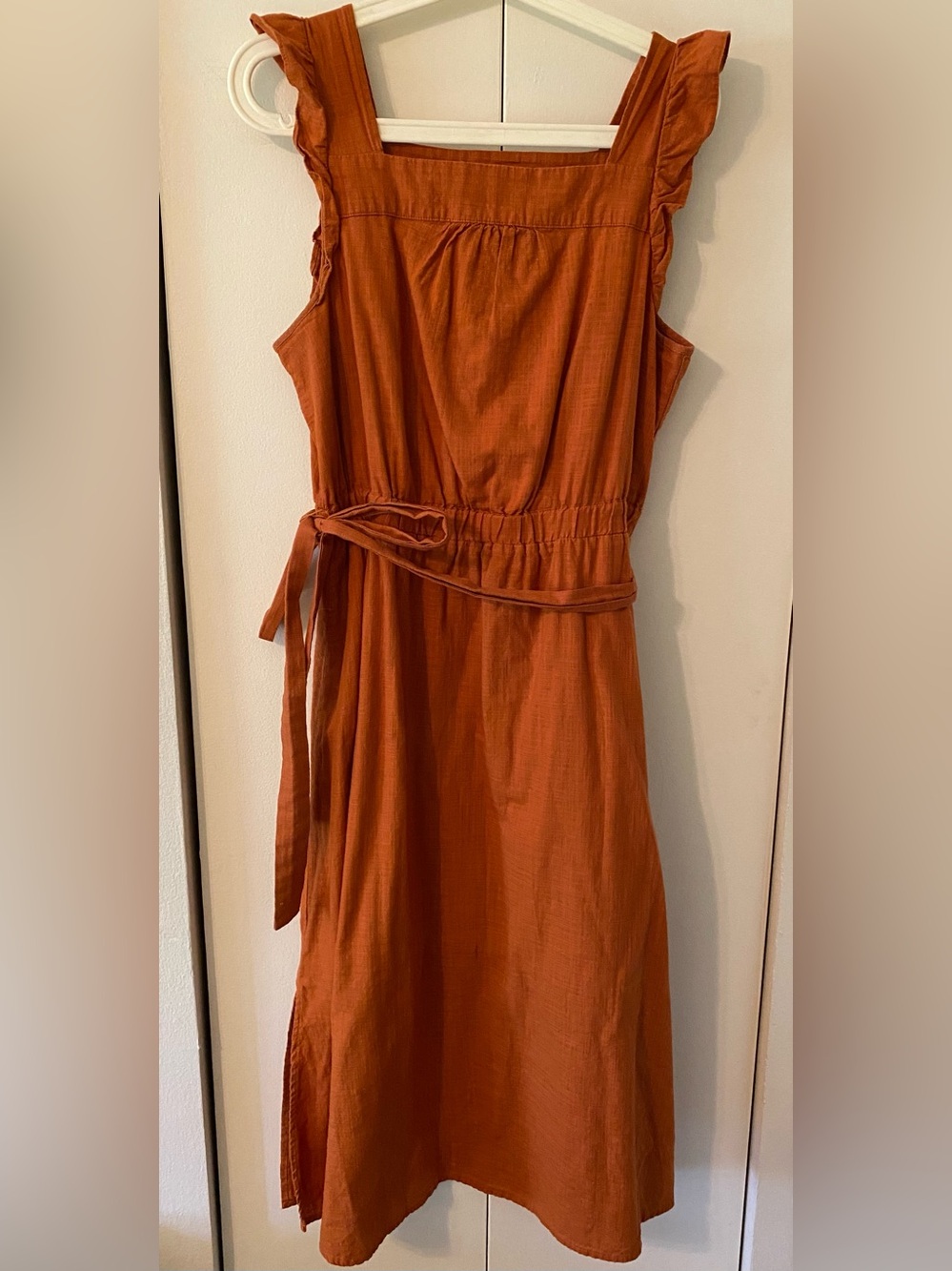 Sleeveless Rust Tie-Waist Women's Dress